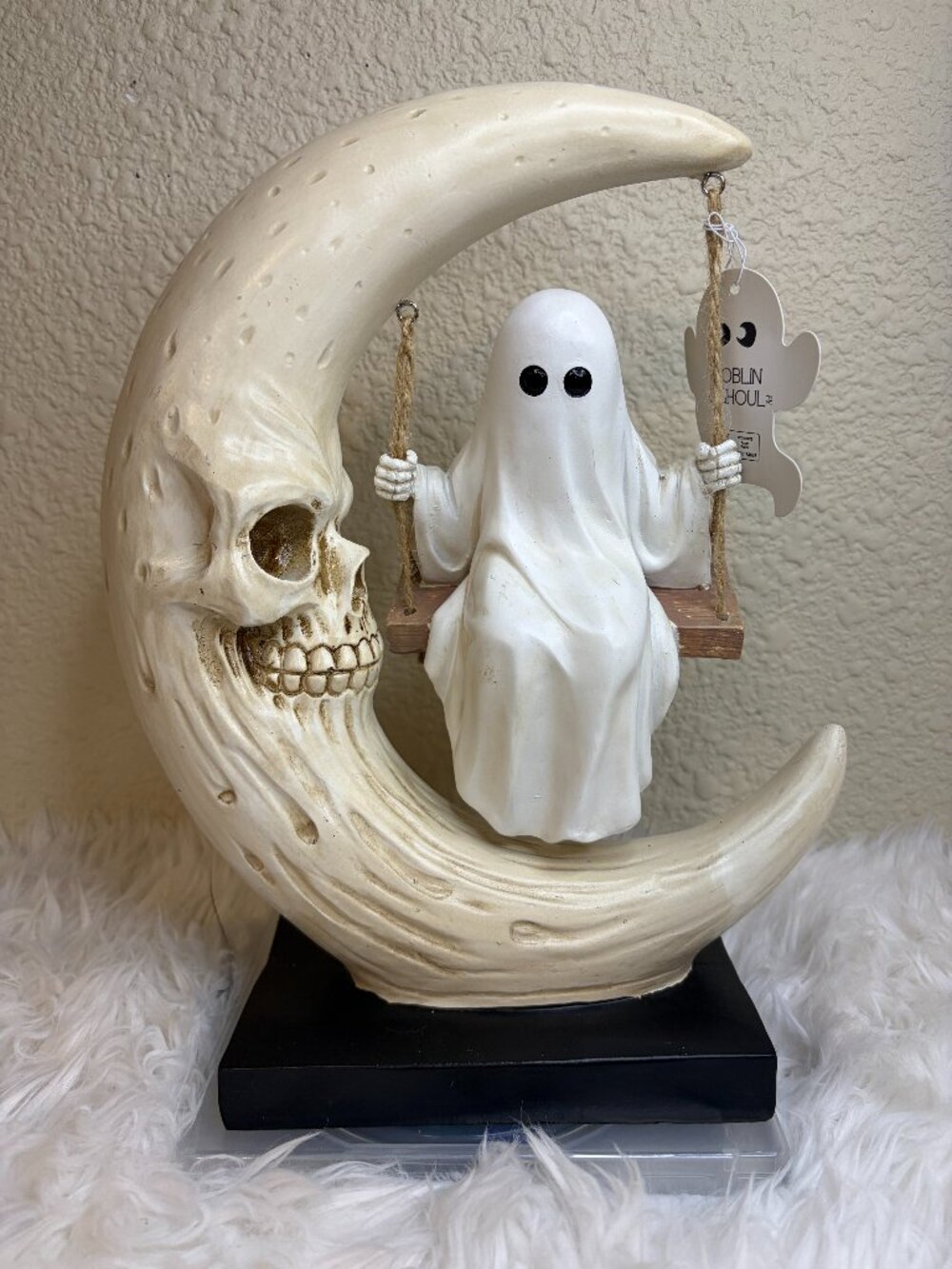 Viral Goblin & Ghoul Ghost Swing Skull Crescent Moon Halloween Decor NWT